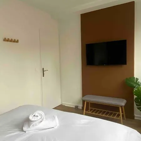 Apartment Pasteur - 40m2 Cosy Neuf Avec Garage Prive Chamalières