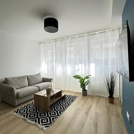 Апартаменты Pasteur - 40m2 Cosy Neuf Avec Garage Prive Шамальер